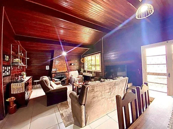 Imagem Casa para Venda em Teresópolis / RJ no bairro Fazenda Suiça