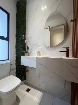 Imagem Uma casa com charme de apartamento.