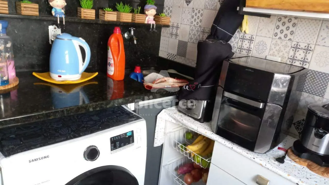 Imagem Apartamento Duplex à venda com 3 quartos 1 suíte, 135m² em Barreiros São José