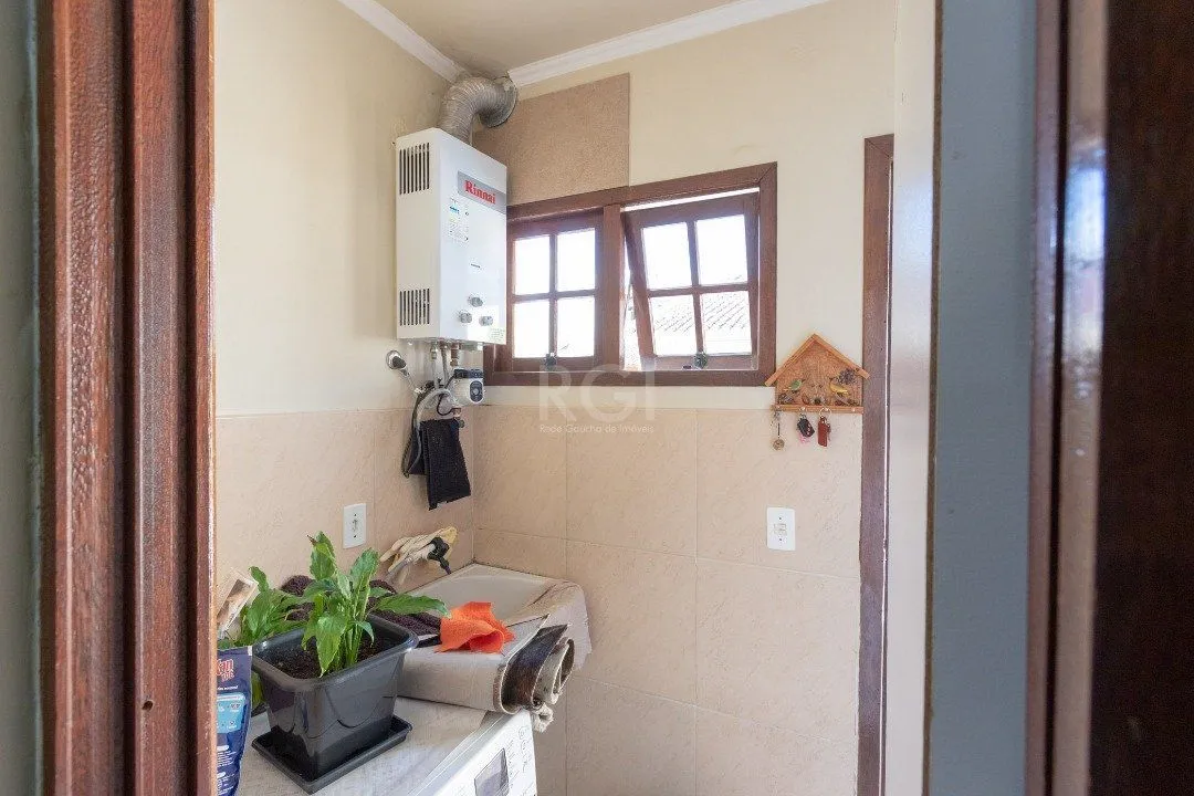Imagem Casa para Venda - 175m², 3 dormitórios, sendo 1 suites, 3 vagas - Aberta Dos Morros