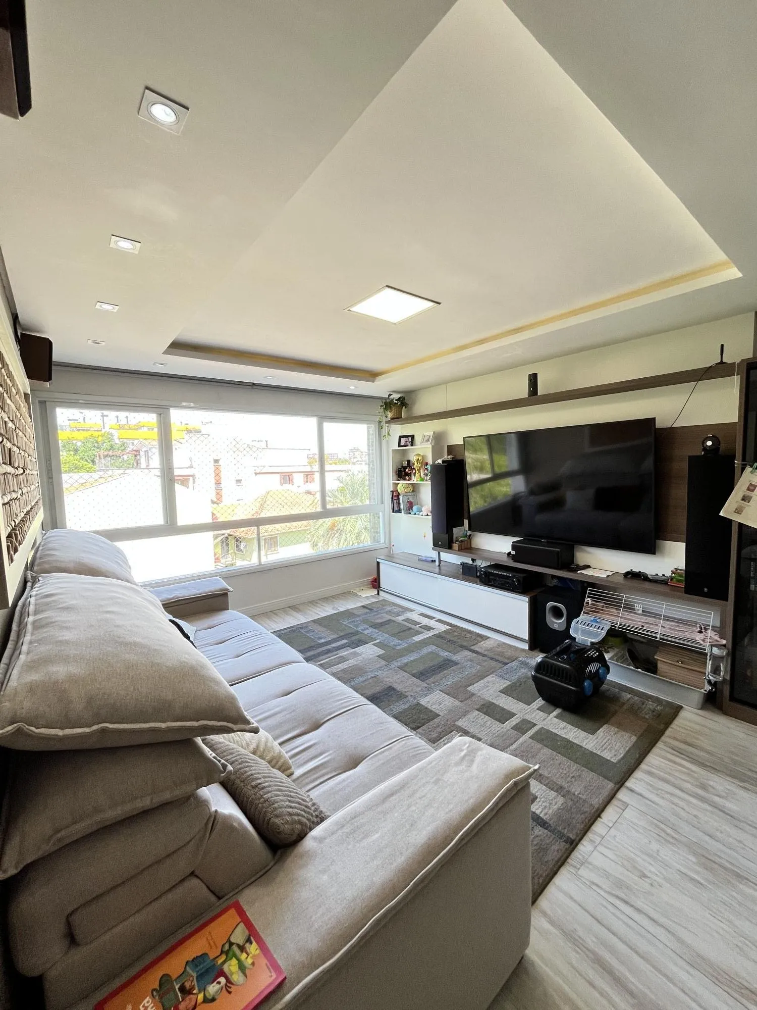Imagem Apartamento de 3 quartos, 2 suítes e 2 vagas de garagem no Menino Deus em POA/RS