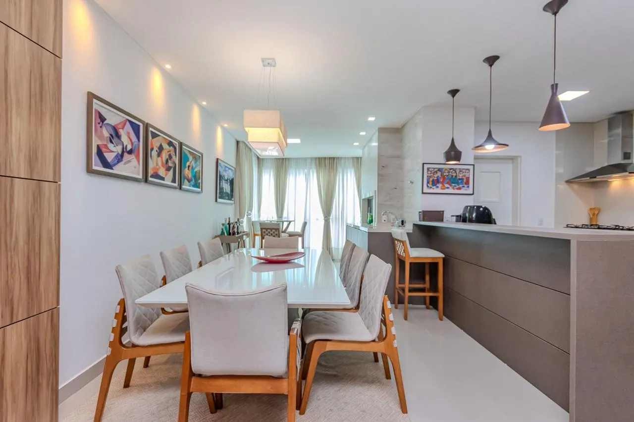 Imagem Apartamento à venda com 135m2 por R$ 1.900.000,00