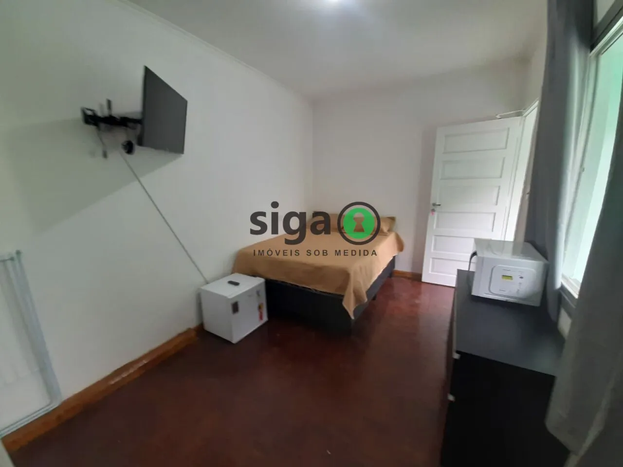 Imagem Sobrado Residencial - 276m², 8 quartos (4 Suítes) e 2 Vagas de em Campo Belo!!!!