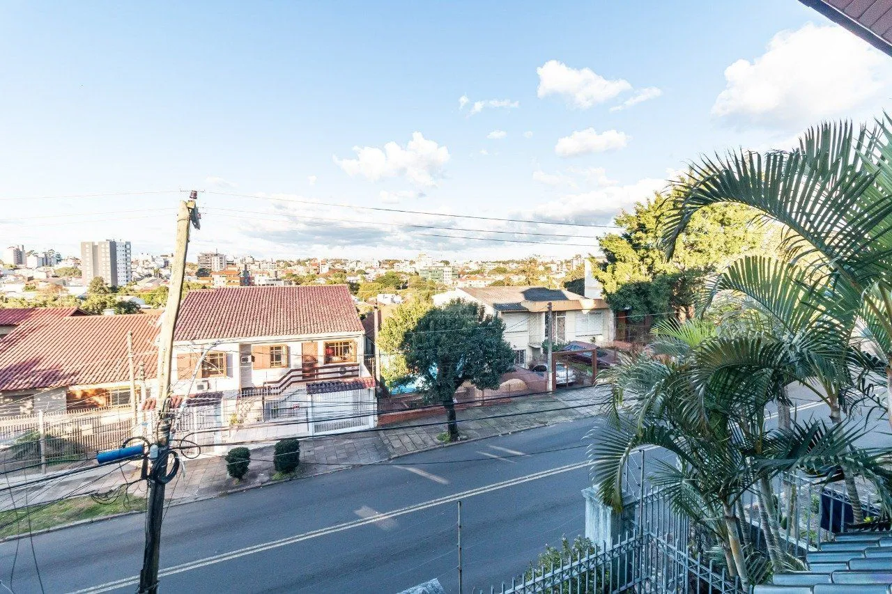 Imagem Casa para Venda - 431m², 4 dormitórios, sendo 2 suites, 3 vagas - Jardim Itu Sabará