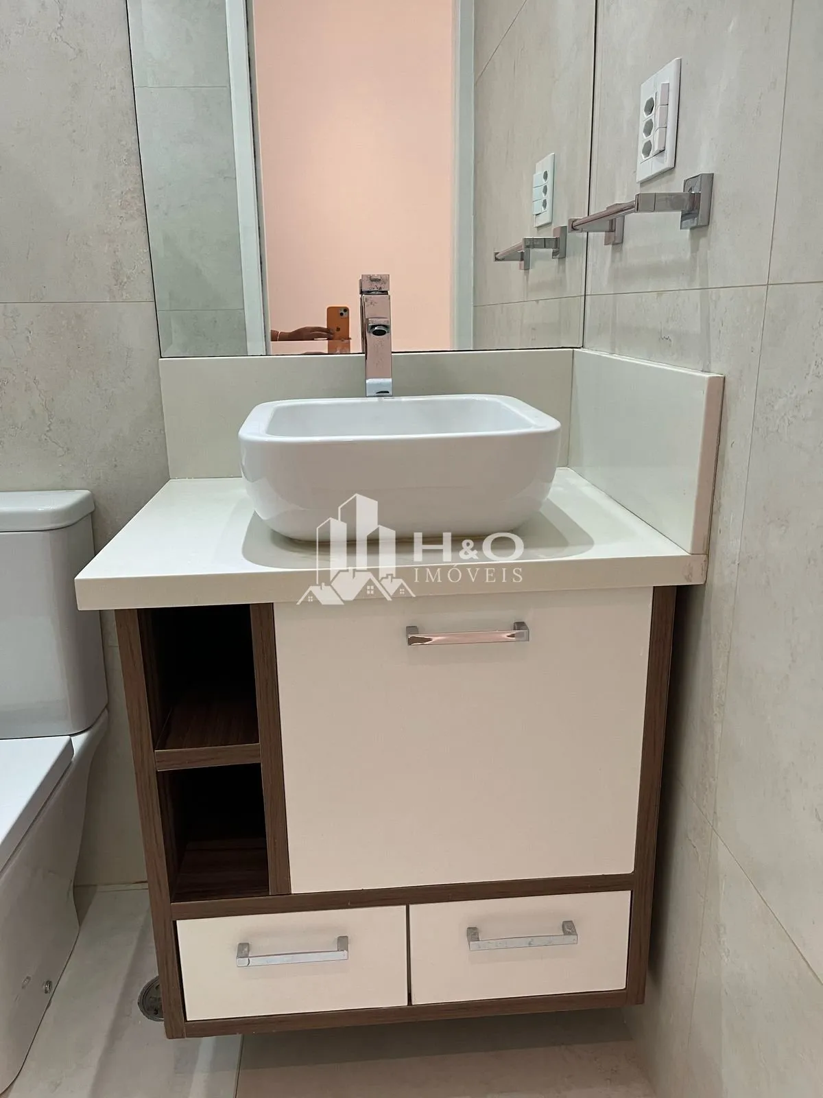 Imagem Apartamento com 3 Dormitórios à Venda na Vila Araguaia - Acabamento Impecável, Pronto para Morar