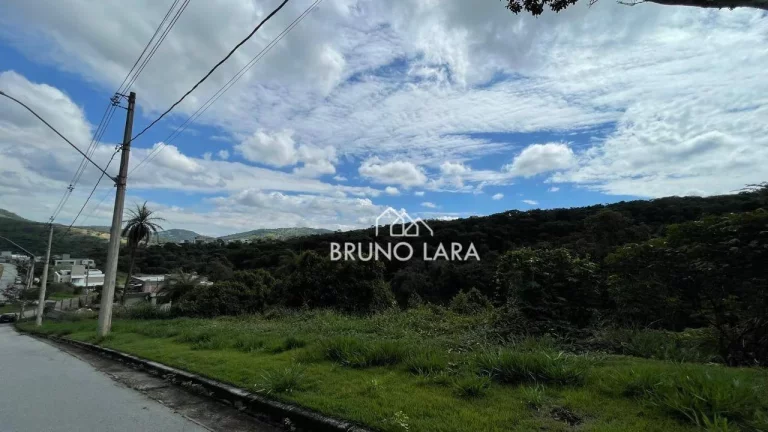 Imagem Terreno à venda em Betim/Minas Gerais - Condomínio Valle da Serra