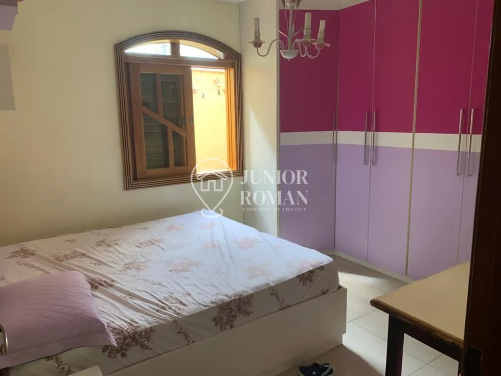 Imagem SOBRADO COM 4 DORMITÓRIOS À VENDA NA VILA EUCLIDES - SÃO BERNARDO DO CAMPO - 235M²