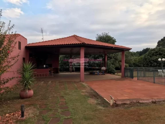 Imagem Chacara a venda com 4 suites dentro de condomínio