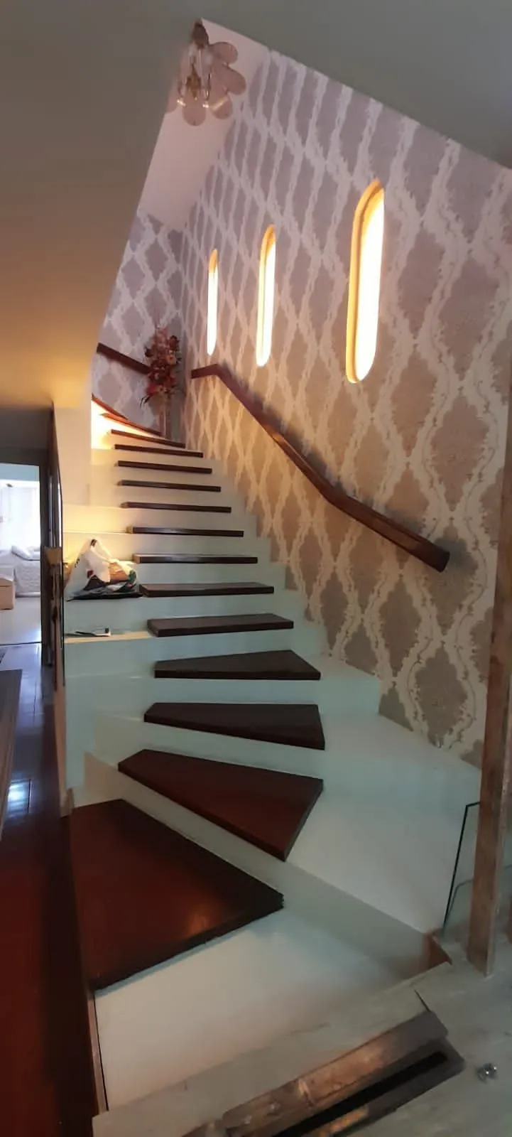 Imagem Cobertura para Venda - 234m², 3 dormitórios, sendo 1 suites, 2 vagas - Santana