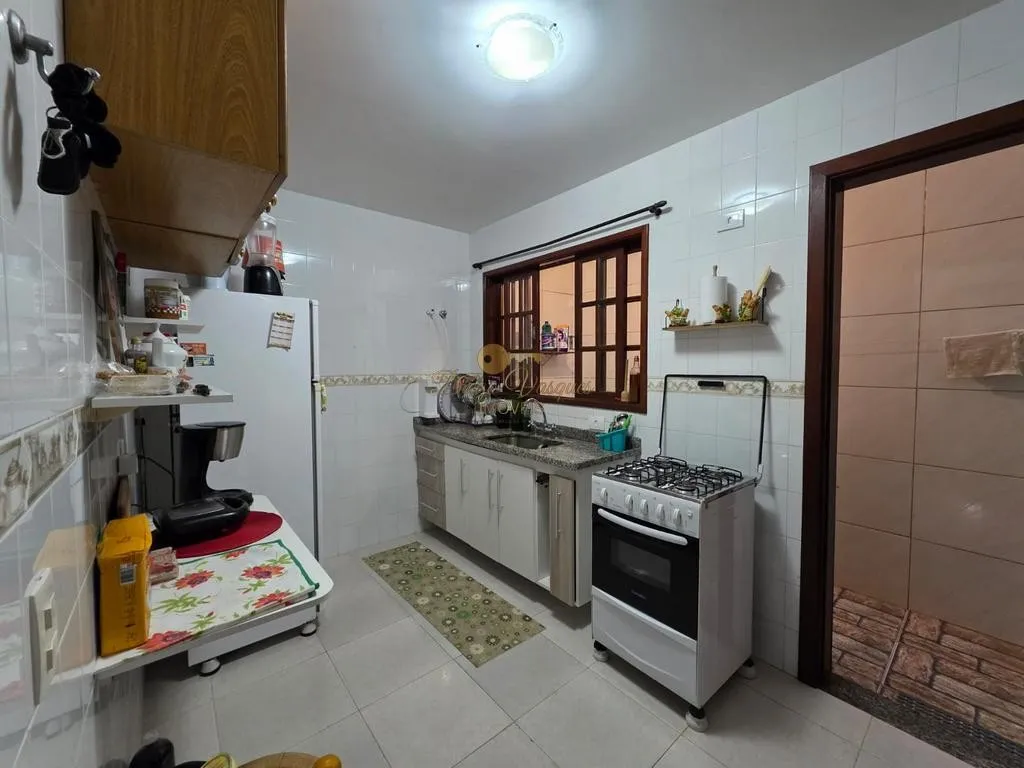 Imagem Casa em Condomínio para Venda em Teresópolis / RJ no bairro Iucas