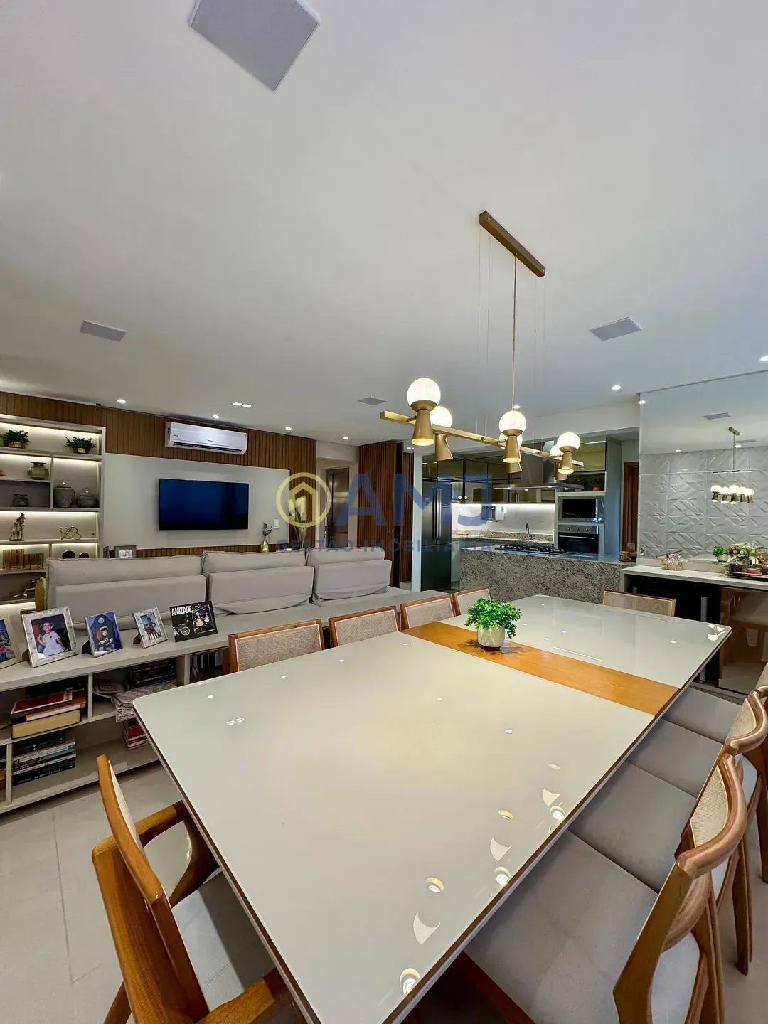 Imagem APARTAMENTO MOBILIADO À VENDA | RESIDENCIAL CELEBRATE VACA BRAVA | 3 SUÍTES | JARDIM AMÉRICA | GOIÂNIA/GO