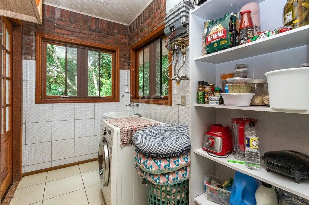 Imagem Casa de Condomínio em Elsa