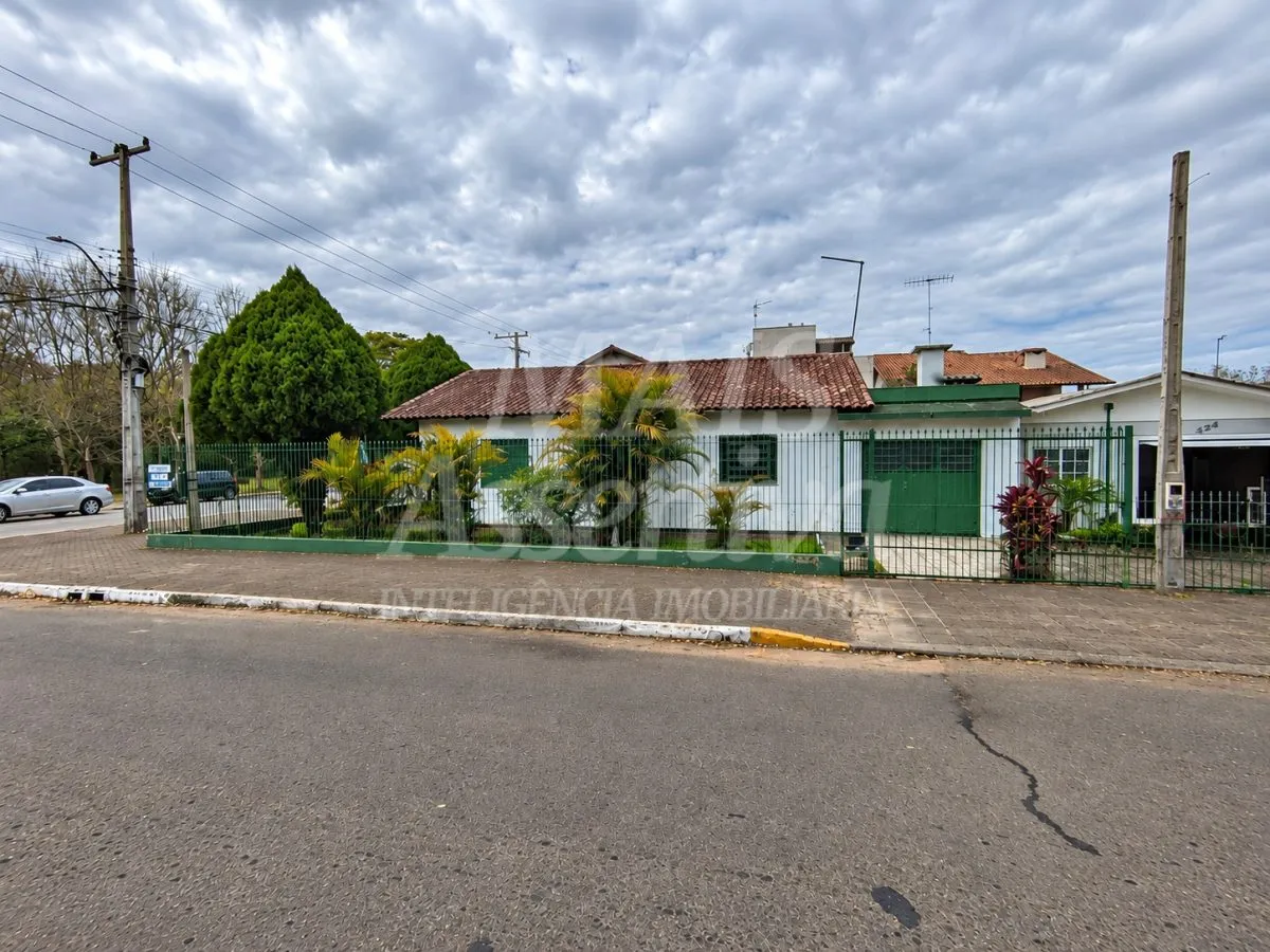 Imagem Casa de 3 dormitórios no Centro de Campo Bom - 97m²