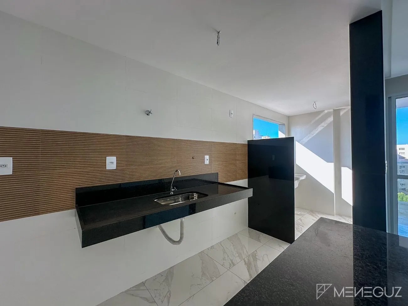 Imagem Apartamento de Luxo Novo no Centro de Guarapari - 3 Quartos com Suíte e Lazer Completo!