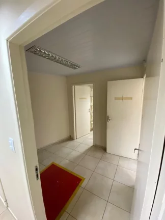 Imagem Excelente salão Av Corifeu