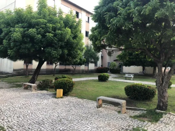 Apartamento com 3 Quartos à Venda, 65 m² em Cajazeiras - Fortaleza
