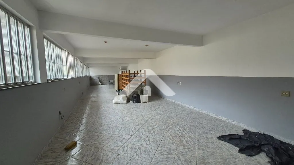 Foto do imóvel Galpão no Campinho com 200 m2, próximo a Delegacia