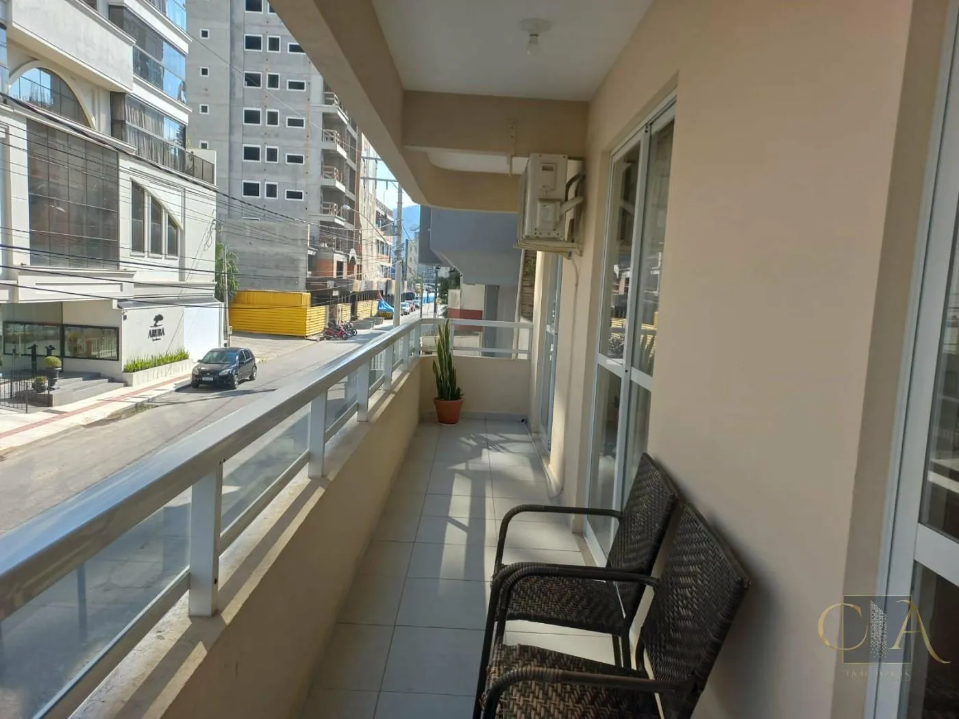 Imagem Apartamento para Temporada em Itapema, Centro, 2 dormitórios, 1 banheiro, 1 vaga