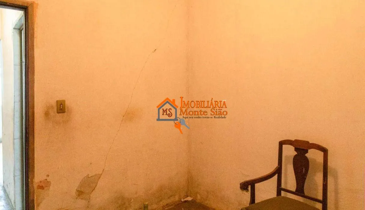 Imagem Casa com 3 dormitórios à venda, 240 m² por R$ 675.000 - Vila Augusta - Guarulhos/SP
