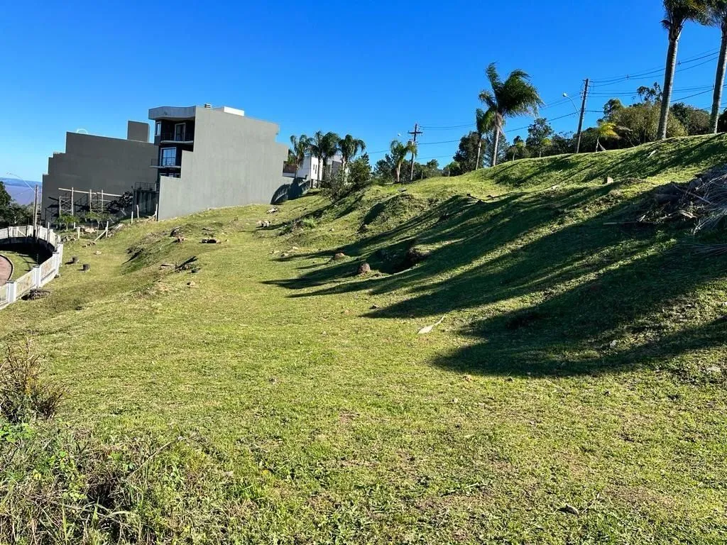 Imagem Terreno com 400 m² no bairro Aberta dos Morros
