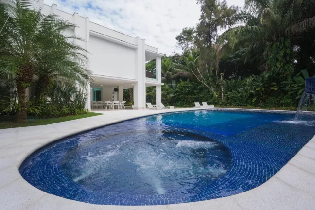 Imagem Casa à venda Riviera módulo 21 finamente decorada e excelente área de lazer