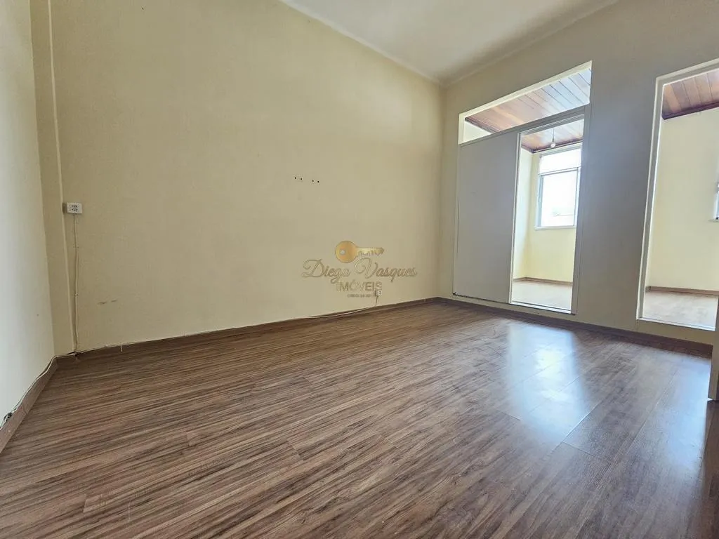 Imagem Apartamento para Venda em Teresópolis / RJ no bairro Várzea