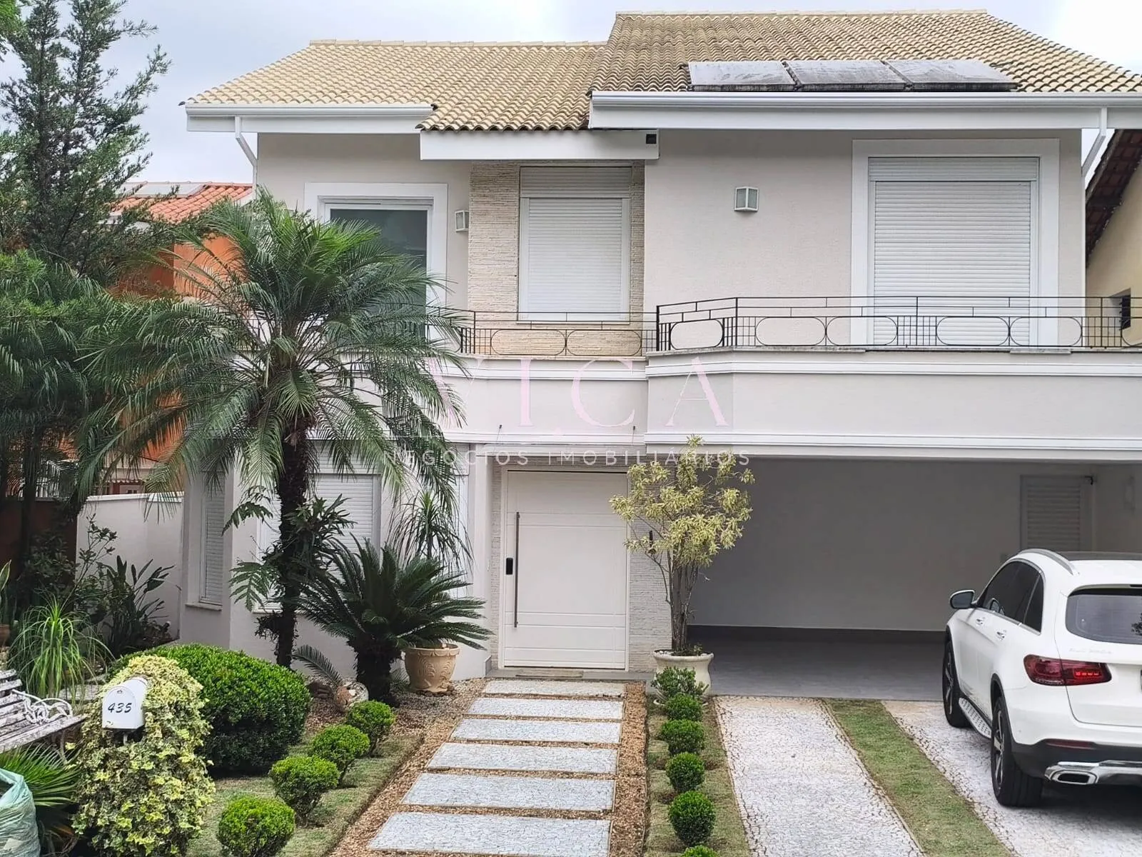 Imagem Alphaville | Casa Mobiliada com Piscina e 3 Suítes | Locação R$ 17.000,00