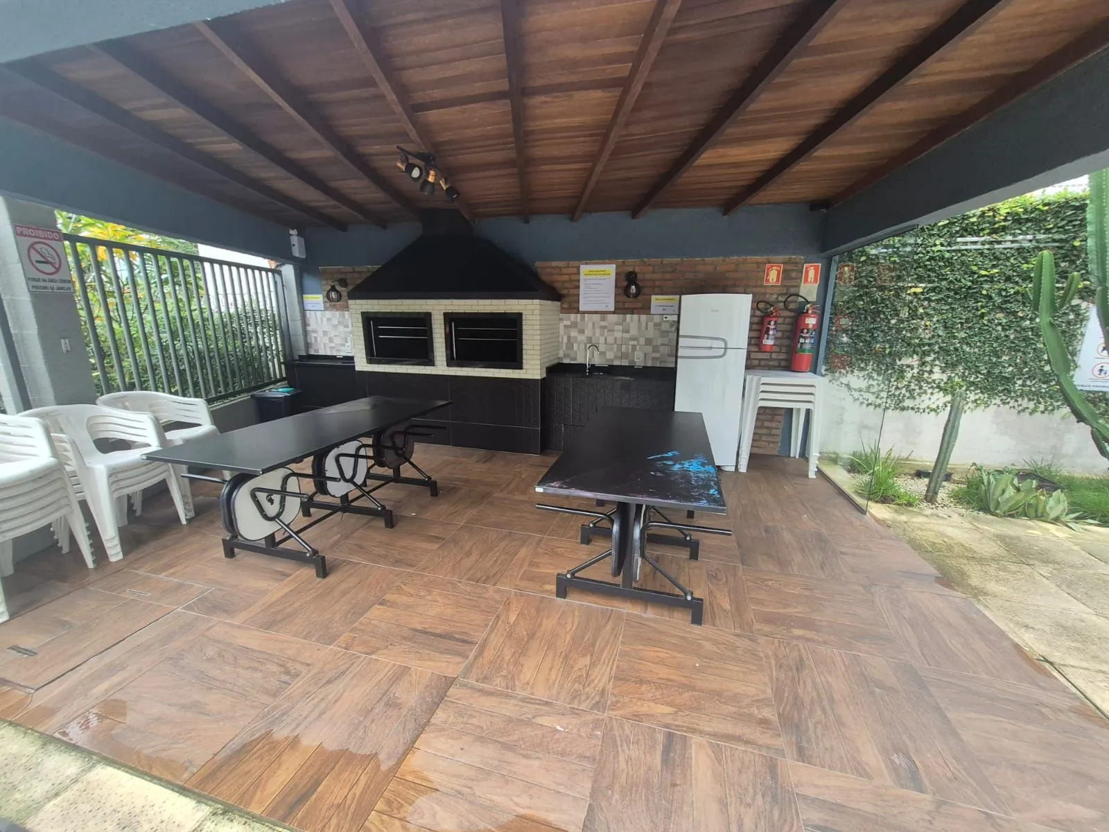 Imagem Apartamento com 2 quartos, vaga, elevador e piscina no bairro Nonoai