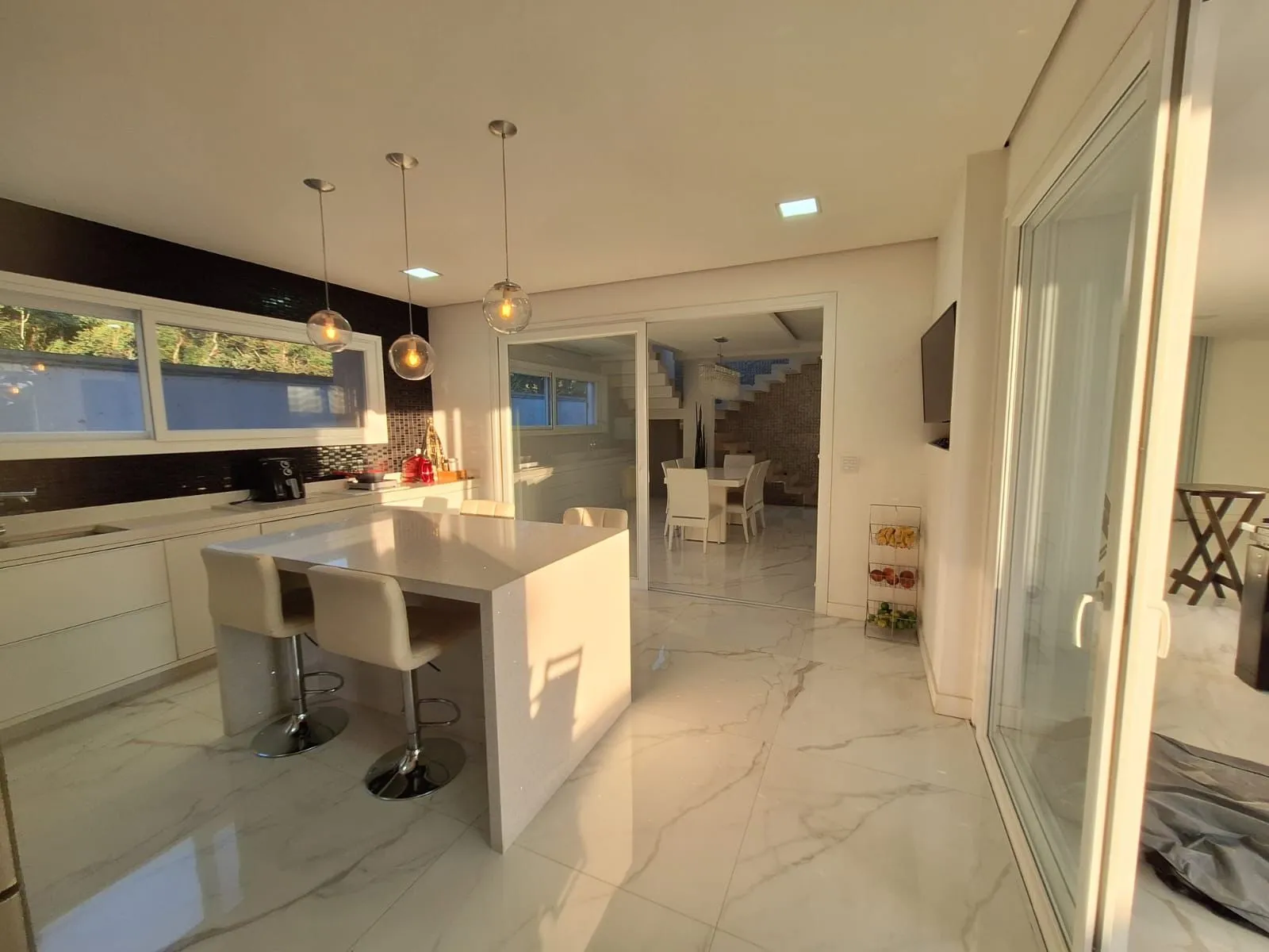 Imagem Elegância Excepcional: A Majestosa Mansão Resort de São Paulo