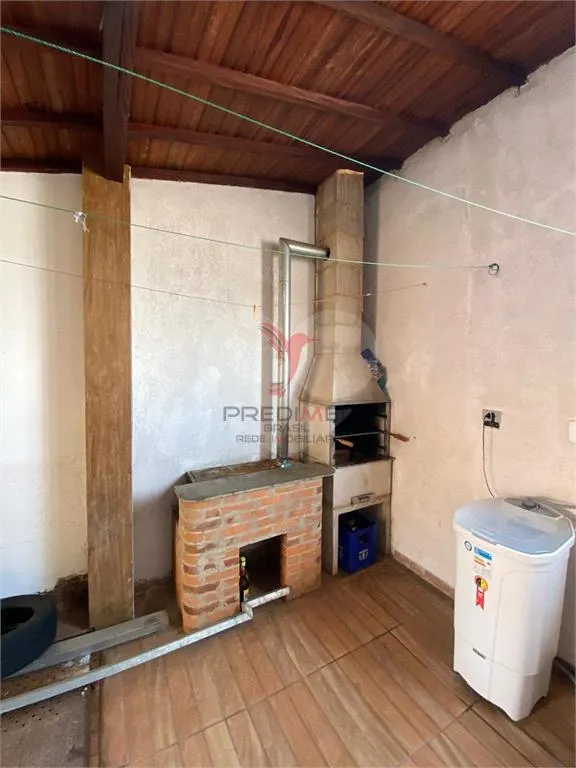 Imagem Casa de 2 quartos, 180m² no bairro Jardim Monte Azul, em Lençóis Paulista