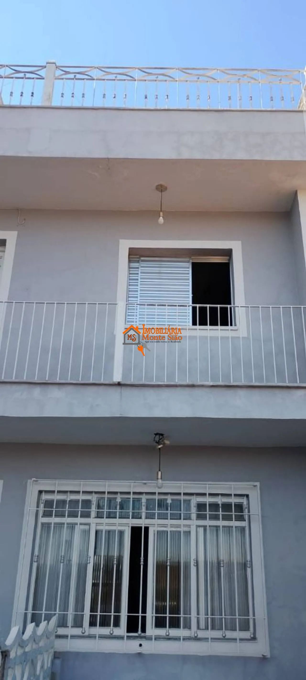 Imagem Sobrado com 3 dormitórios à venda, 300 m² por R$ 830.000,00 - Jardim Moreira - Guarulhos/SP
