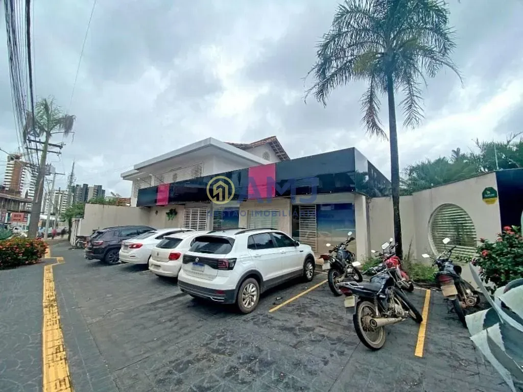 Imagem Sobrado à venda 5 Quartos, 3 Suites, 9 Vagas, 687.64M², Setor Marista, Goiânia - GO