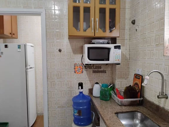 Imagem Apartamento com 2 dormitórios à venda, 60 m² por R$ 275.000 - Enseada - Guarujá/SP