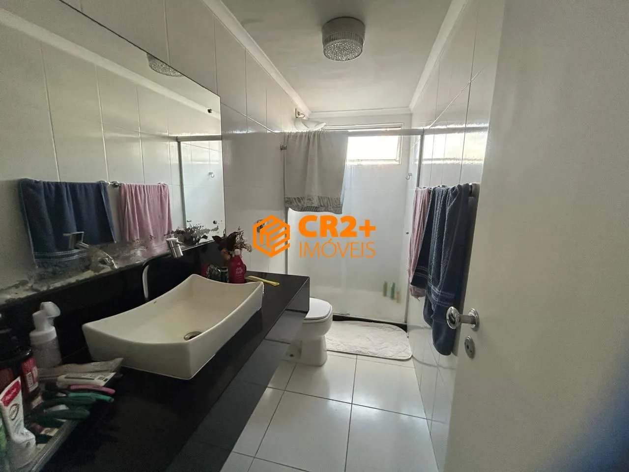 Imagem Apartamento à venda com 185m² , 4 quartos sendo 2 suítes no Espinheiro.