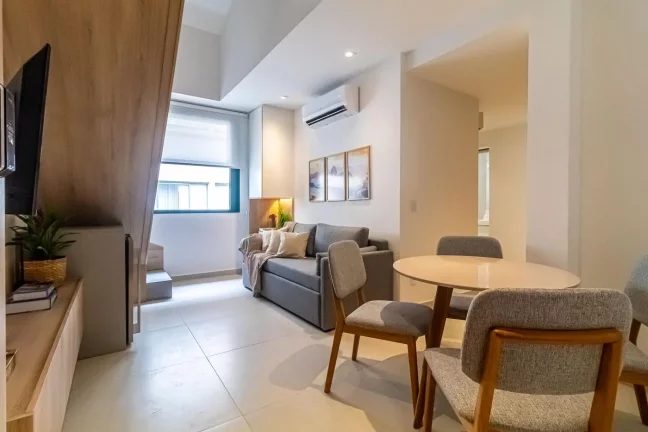 Imagem Apartamento para Venda em Rio de Janeiro, COPACABANA, 2 dormitórios, 1 suíte, 2 banheiros