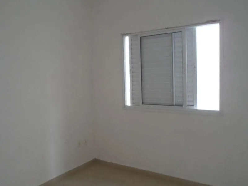 Imagem ÓTIMA CASA EM CONDOMÍNIO FECHADO NA REGIÃO DO WANEL VILLE