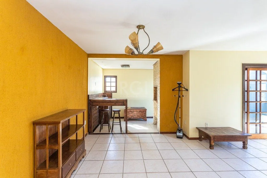 Imagem Casa Condominio para Venda - 193.19m², 3 dormitórios, sendo 1 suites, 2 vagas - Cristal