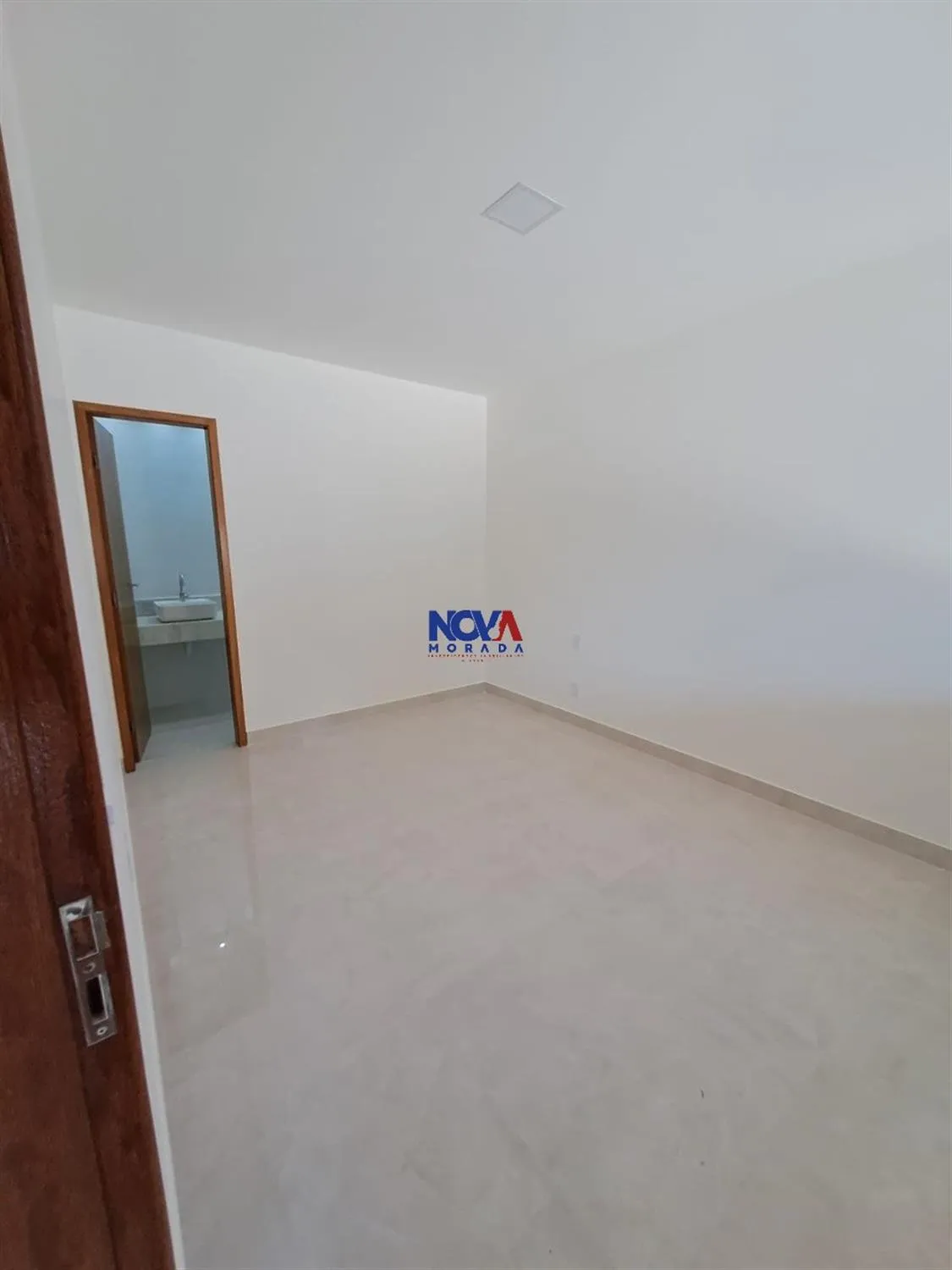 Imagem Casa com 2 quartos à venda em Vila Velha