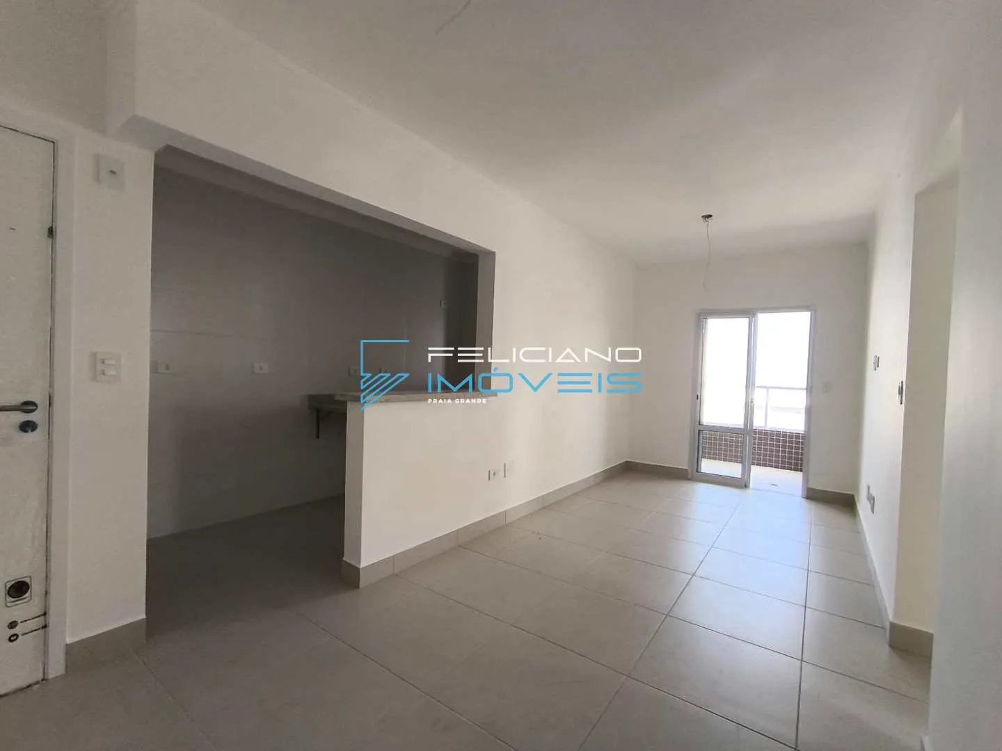 Imagem Apartamento com 2 quartos, Real, Praia Grande - R$ 600 mil, Cod: 5727