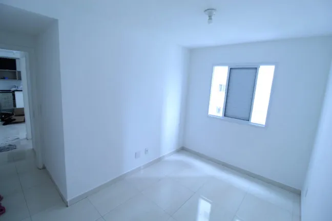 Imagem Apartamento com 2 Quartos à Venda, 45 m² em Vila Carmosina - São Paulo