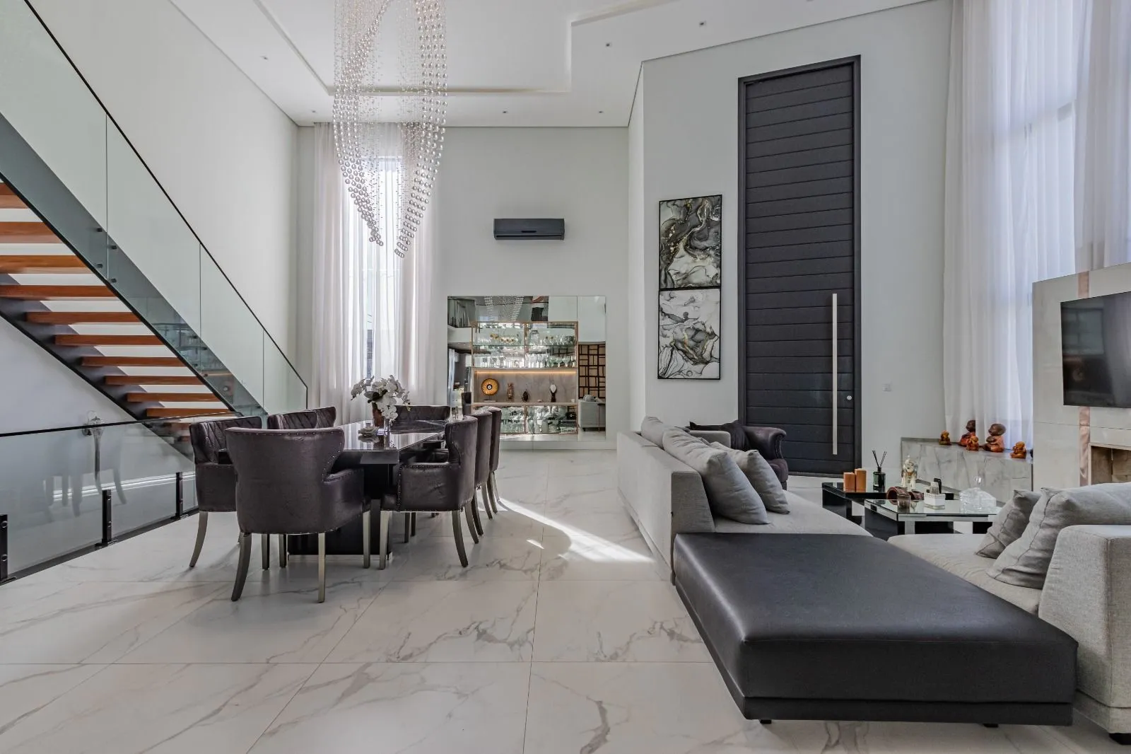 Imagem Casa de Condomínio em São Vicente