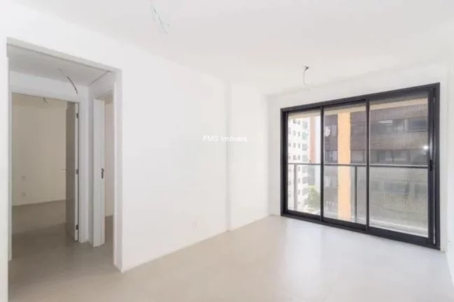 Imagem Apartamento à venda no Jardim Paulista, São Paulo-SP: 2 quartos, 1 suíte, sala, 2 banheiros, 1 vaga - 70m² de área!