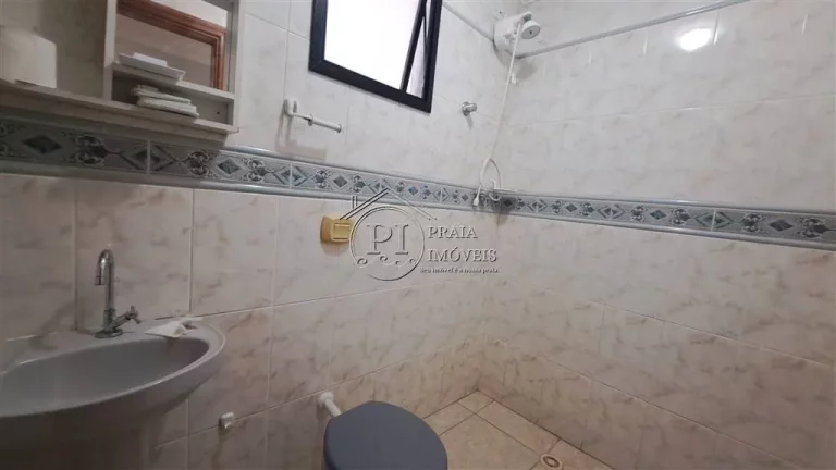Imagem APARTAMENTO COM 130 m² - GUILHERMINA - PRAIA GRANDE SP
