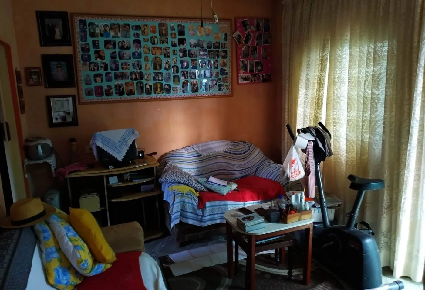 Imagem Casa à venda 2 Quartos, 1 Suite, 1 Vaga, 250M², Conjunto Residencial Araretama, Pindamonhangaba - SP