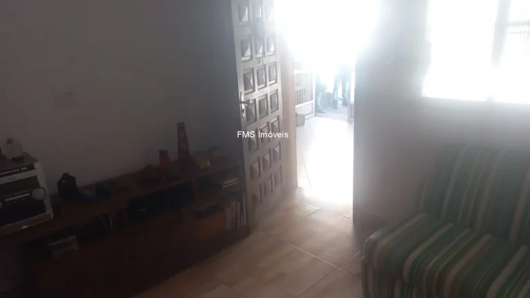 Imagem CASA 87m² CONSTRUIDA - 2 DORMITORIOS - 1 BANHEIRO - CAMPO GRANDE