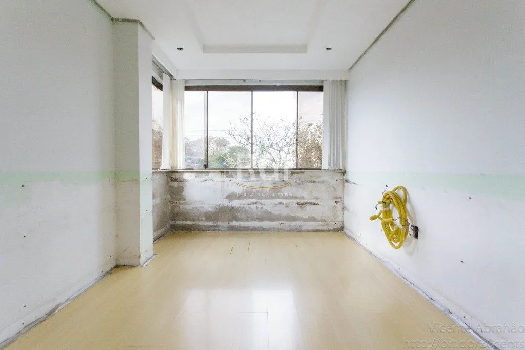 Imagem Cobertura para Venda - 191.8m², 3 dormitórios, sendo 1 suites, 2 vagas - Jardim Itu