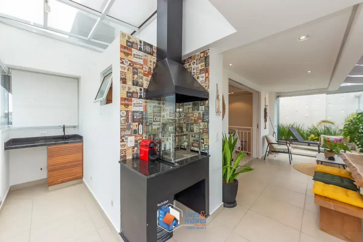 Imagem Cobertura para venda em Chácara Inglesa com 2 quartos, sendo 1 suíte, 118m²