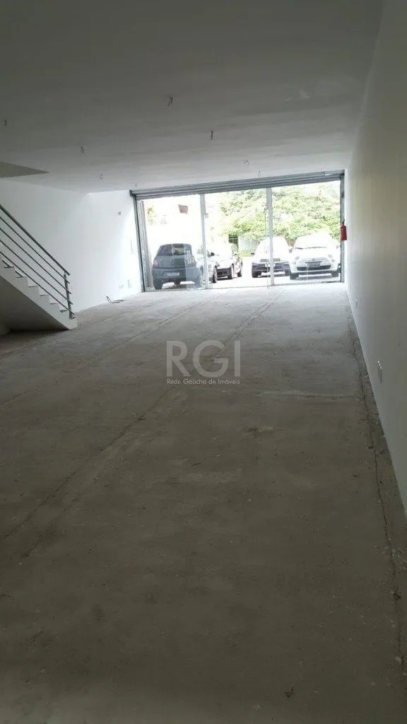 Imagem Loja para Venda - 210m², 0 dormitórios, 2 vagas - São Sebastião