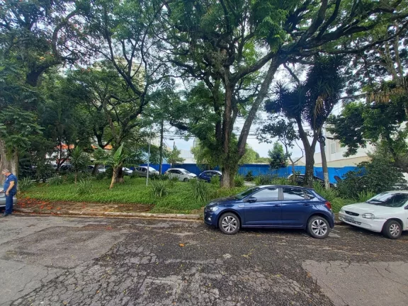 Imagem Terreno com 400m² de área, à 100 metros da Av. Prof. Francisco Morato