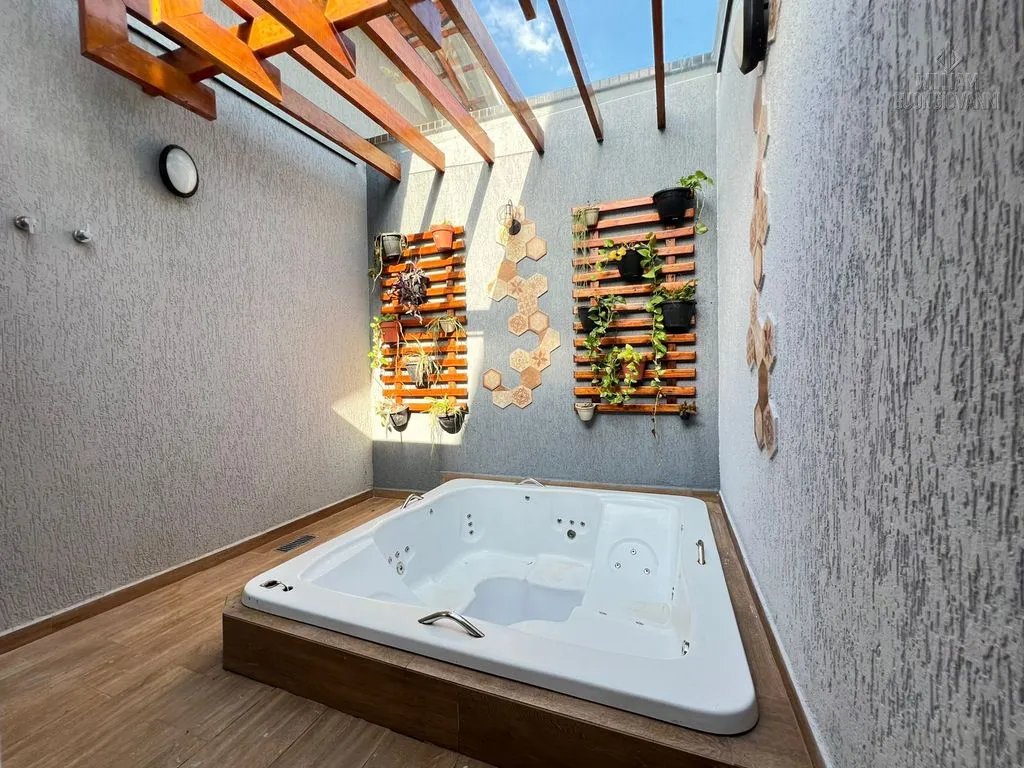 Foto do imóvel CASA DE ALTO PADRÃO A 300 METROS DO MAR - CAIÇARA | PRAIA GRANDE em Vilamar, Praia Grande - SP